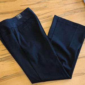 NWT Express Editor Flare Pant, Black, 6 short